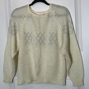 Vintage Cos Cob Cream Sweater Large